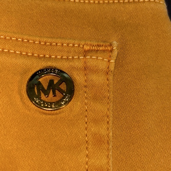 Michael Kors Izzy Skinny Jeans - Picture 3 of 8